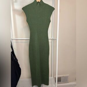 NWOT - ZARA Elegant Green Sleeveless Dress